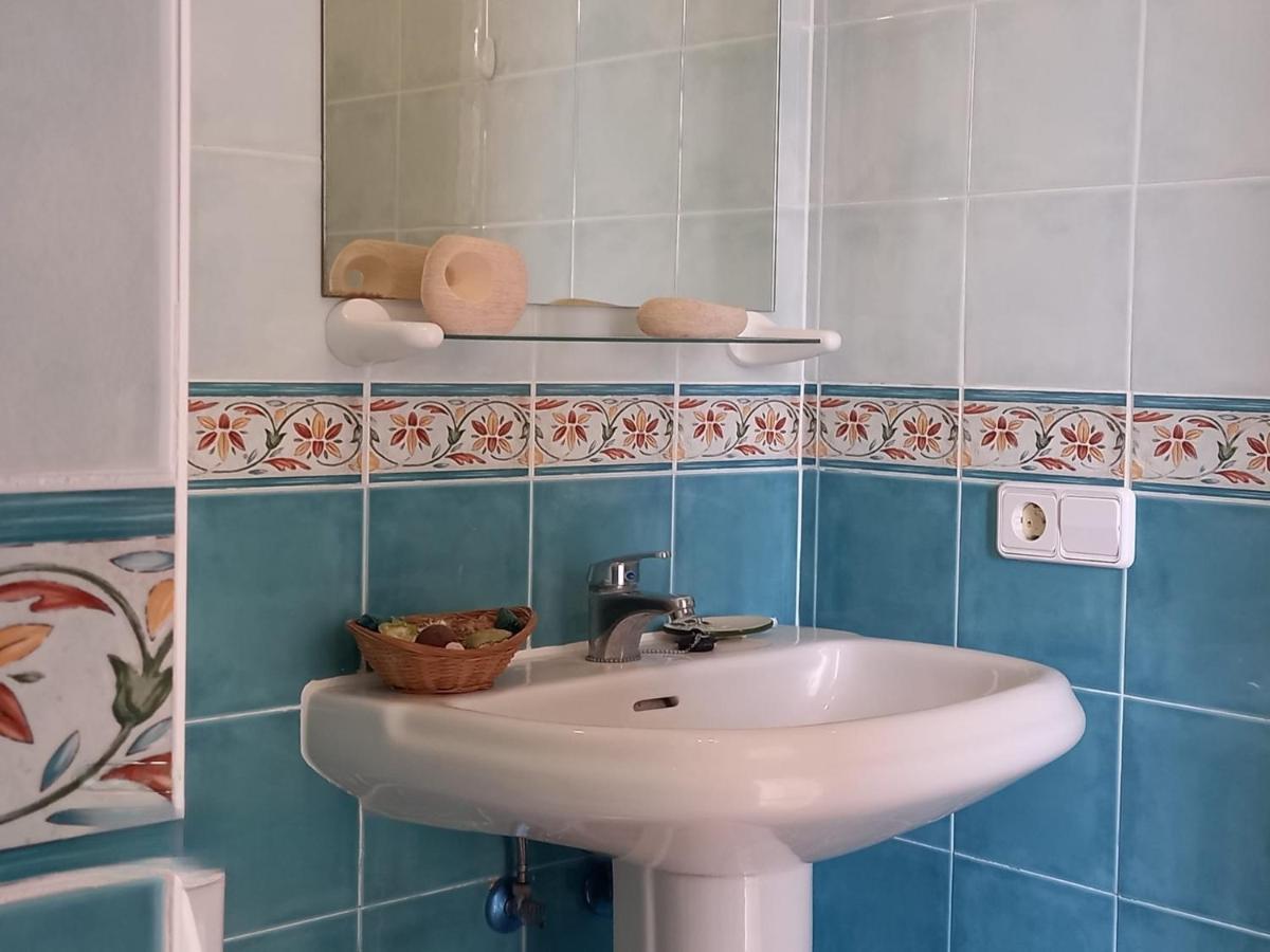 Villa Suiza Алтеа Екстериор снимка
