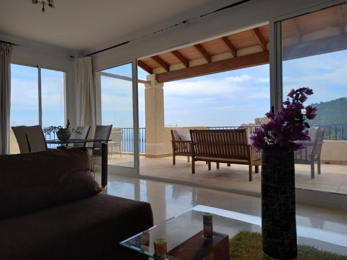 Villa Suiza Алтеа Екстериор снимка