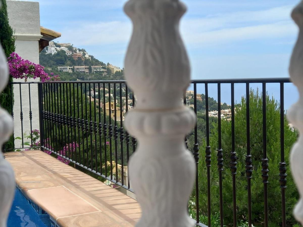 Villa Suiza Алтеа Екстериор снимка
