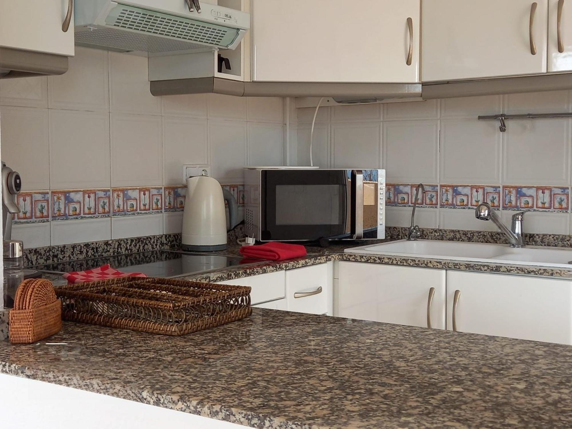 Villa Suiza Алтеа Екстериор снимка